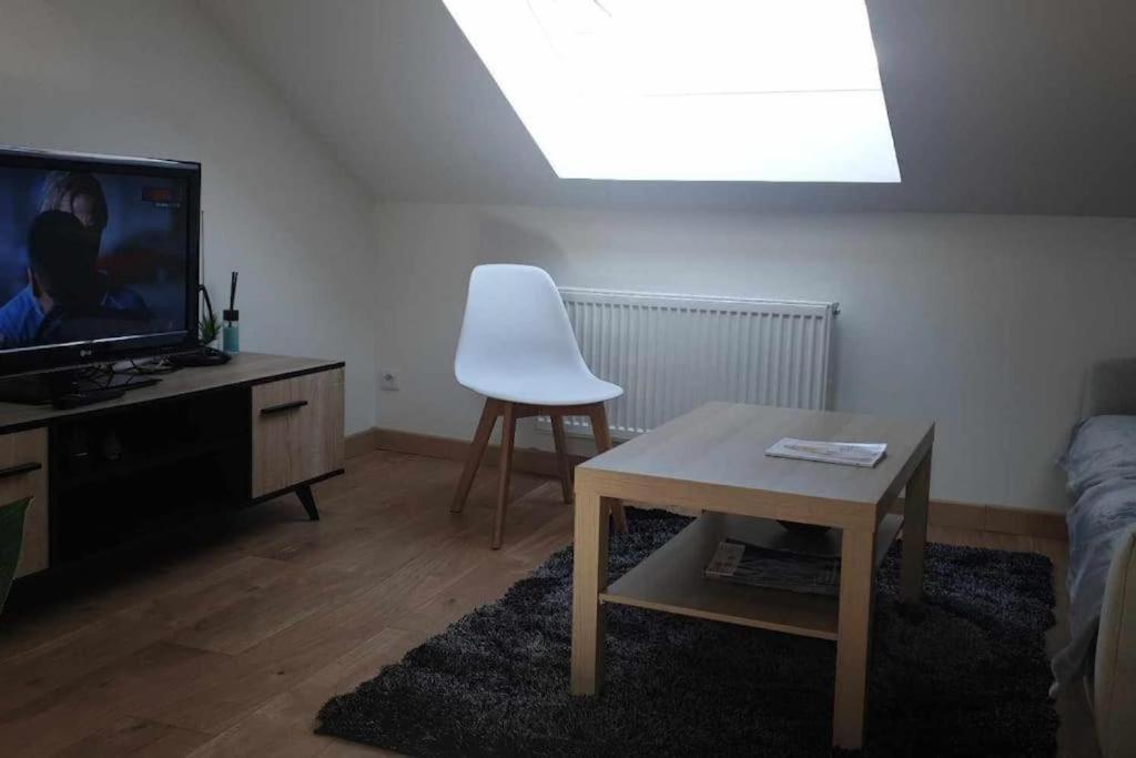 Les Suite Appartement A Chalon Sur Saone Eksteriør bilde
