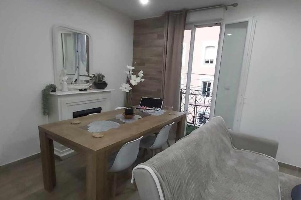 Les Suite Appartement A Chalon Sur Saone Eksteriør bilde