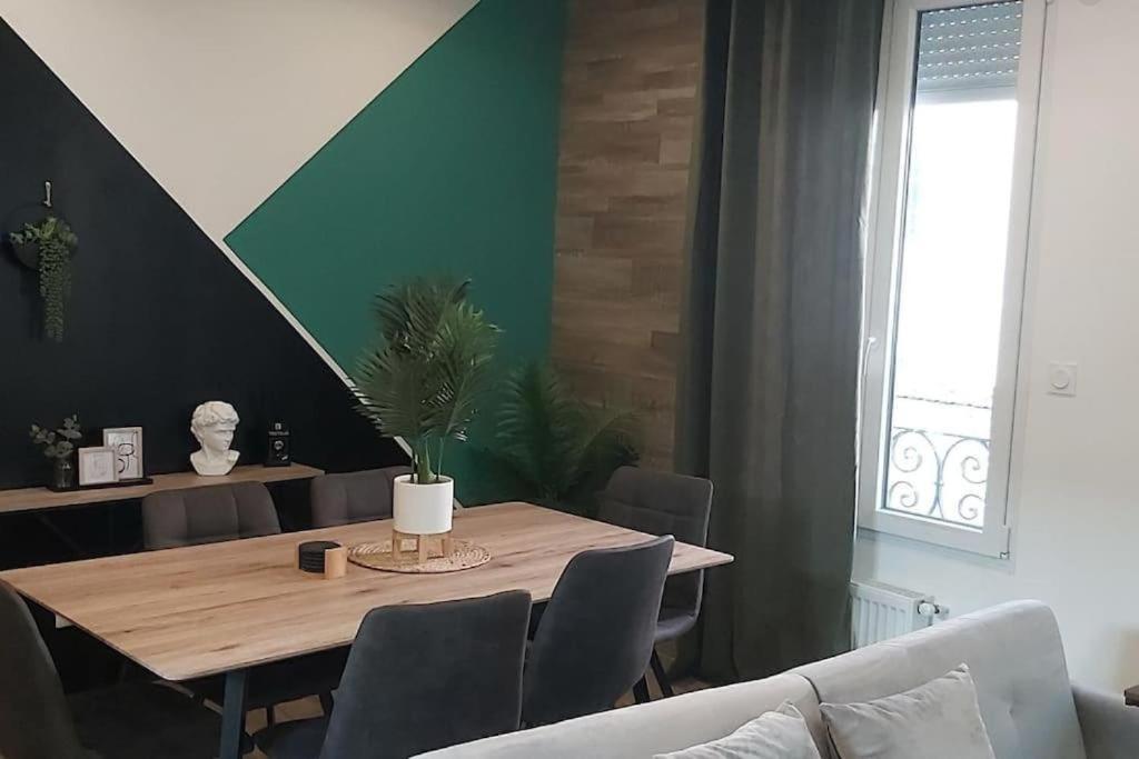 Les Suite Appartement A Chalon Sur Saone Eksteriør bilde